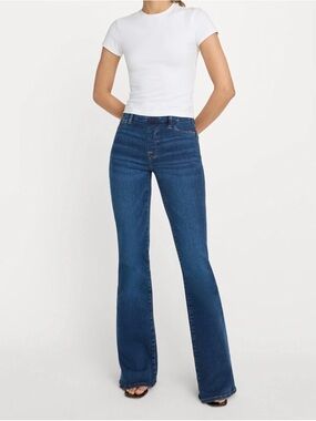 Good American Stretch Pull-on Flare Jeans